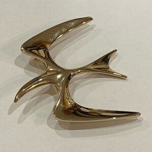 Vintage Sarah Coventry Gold Toned Seagull Bird Brooch Minimalist Style MCM 🇨🇦